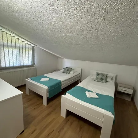 Villa Riverside *
