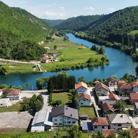 Riverside Villa Bihac
